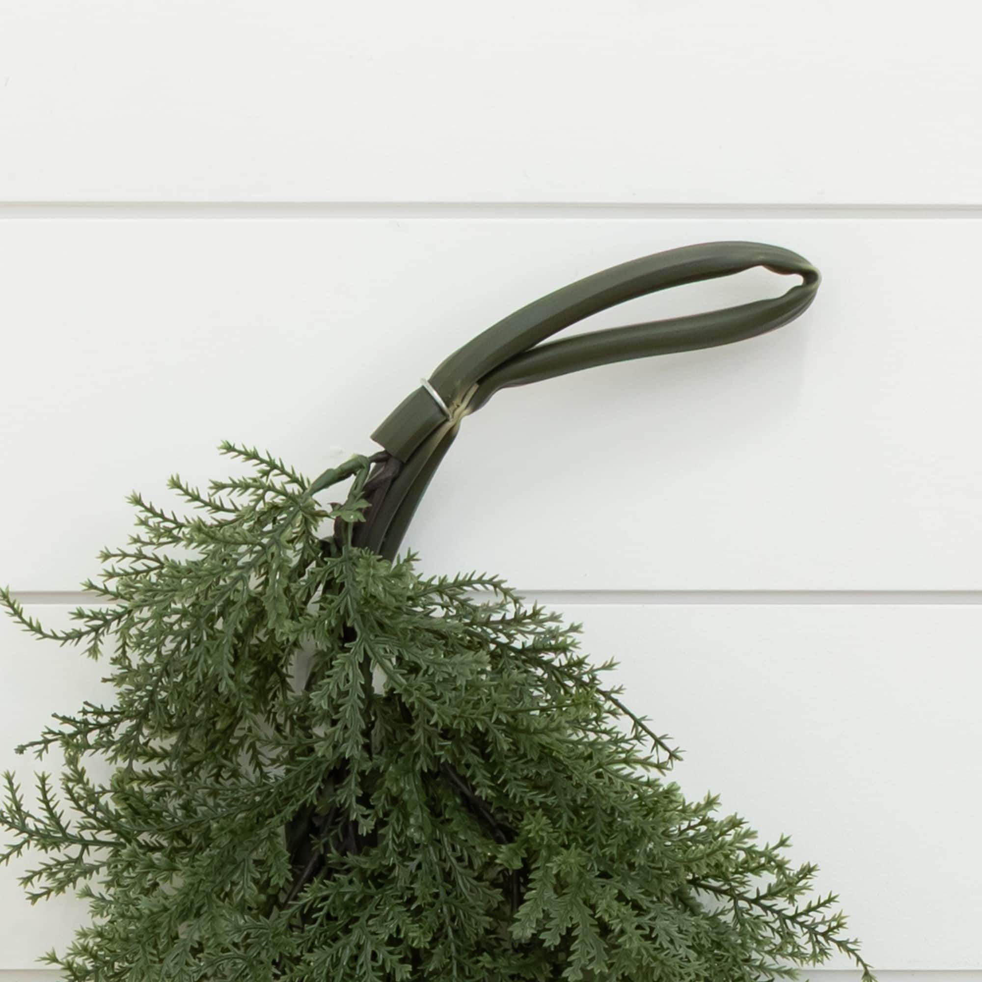 5ft. Cedar Garland